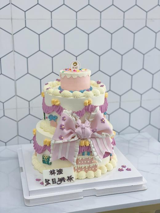 萝莉塔风翻糖造型蛋糕 商品图1