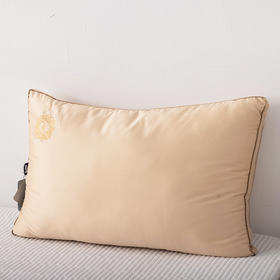 多喜爱 臻品尊梦舒适枕