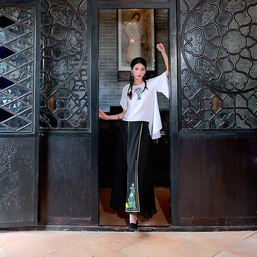 长河卧月搭片阔腿裤 | 遮肉显瘦款 | 现货加急发 商品图1