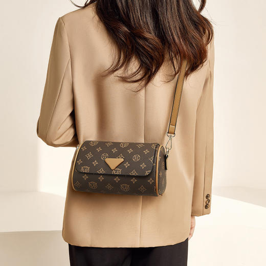 Safiya/索菲娅2024时尚枕头包百搭手机包女士单肩包斜挎女包 SF9151115Y1B/SF42215126*20 商品图2