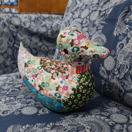 深山集市 鸭子花布拼接手工玩偶中号 随机花色发货 商品图1