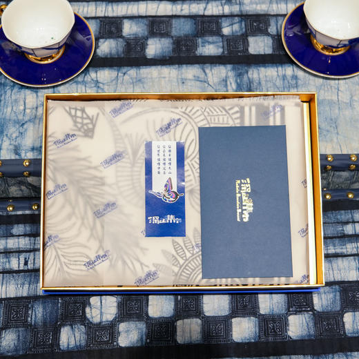 深山集市原创纹样民族风围巾披肩礼盒装 商品图3