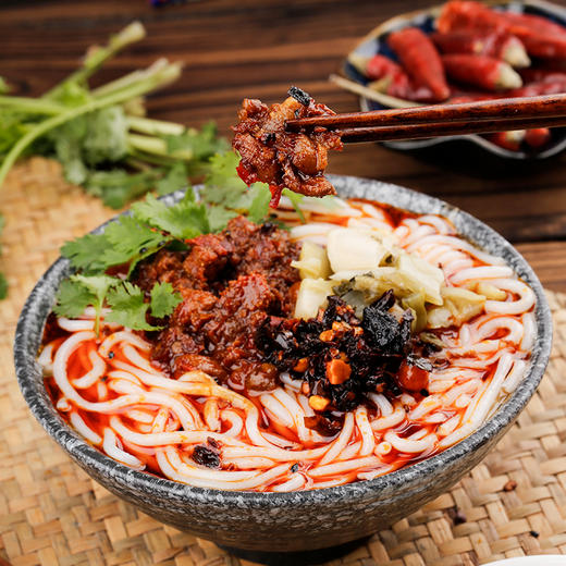 苗姑娘贵州风味特产辣鸡粉袋装220g自热火锅400g方便速食米粉 商品图3