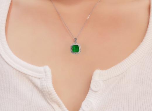 2ct 祖母绿吊坠 商品图3