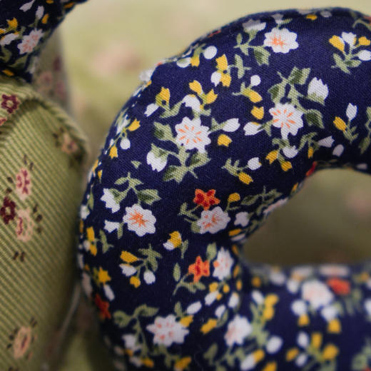 深山集市 花布大绵羊 花色随机发货 50*38CM 商品图2