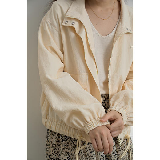 【周四精选福利】HeyDress立领夹克外套宽松休闲设计感工装风大口袋抽绳上衣 商品图2