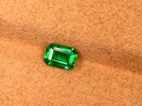 0.76ct 祖母绿裸石