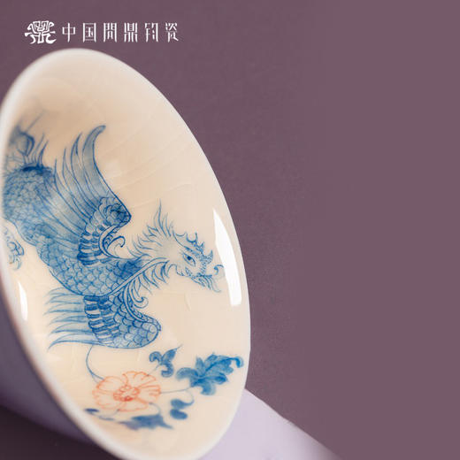 问鼎钧瓷鹅黄青花斗笠杯（晗花飞凤）(缺货) 商品图2