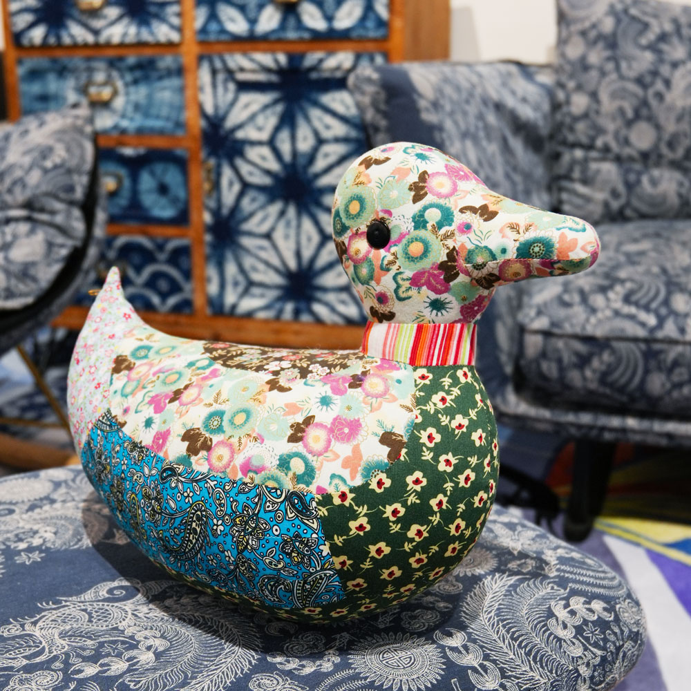 深山集市 鸭子花布拼接手工玩偶中号 随机花色发货