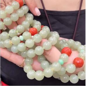 玉美人菲菲HZ#18k和田玉单圈手串-圆珠约12mm/多样性发一 商品图0