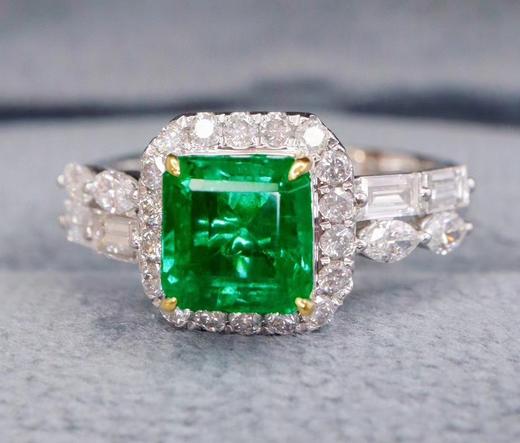 1.55ct 祖母绿戒指 商品图2