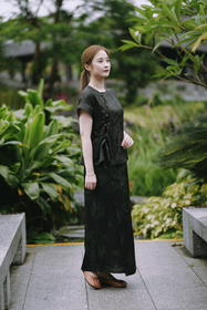 漫物记重磅提花缎系带五粒扣上衣XYS–121