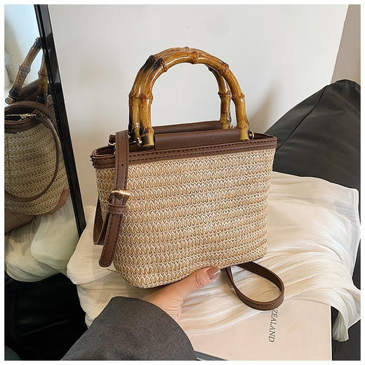 都是大牌同款！！！😋【CK大牌同款】度假风编织包系列！ 颜值超高容量超大！🌿！哆啦A梦的口袋一样几乎不分场合和穿搭！！ 商品图1