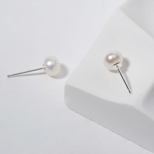 【宏艺珠宝】925纯银天然珍珠耳钉基础经典百搭馒头珠小巧个性养耳洞·银s925耳饰 商品图3