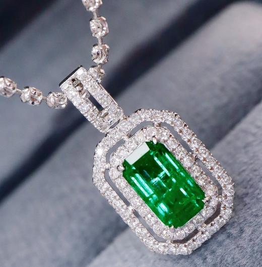 1.27ct 祖母绿吊坠 商品图2