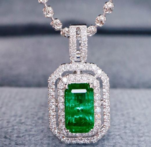 1.27ct 祖母绿吊坠 商品图1