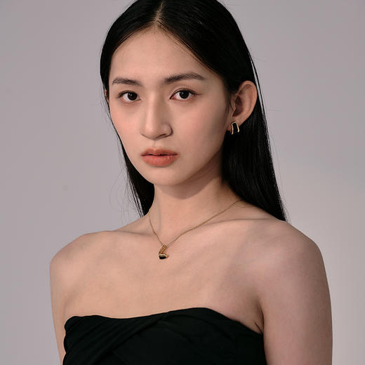 盐岛 书法系列竖弯钩项链 商品图1