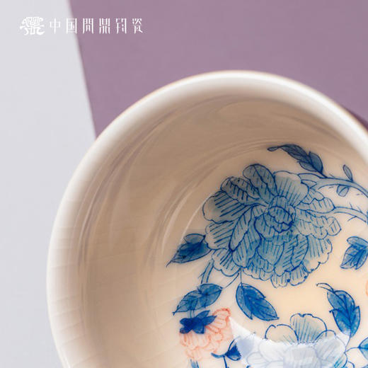 问鼎钧瓷鹅黄青花晖盈杯（富贵花开） 商品图1