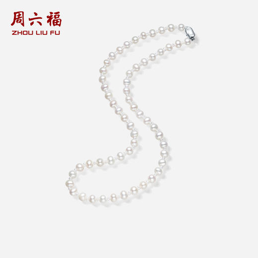 周六福S925银珍珠项链优雅时尚大小淡水珍珠颈链可调节送女友礼物 商品图1