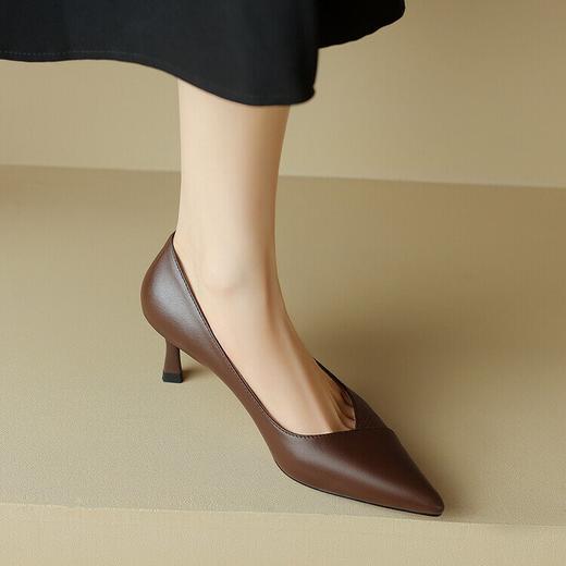 【预售5天】法式优雅尖头，气质全皮高跟单鞋DB&M5782 商品图2
