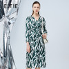 EITIE爱特爱秋季新款洋气显瘦几何印花通勤连衣裙7507223 商品缩略图0