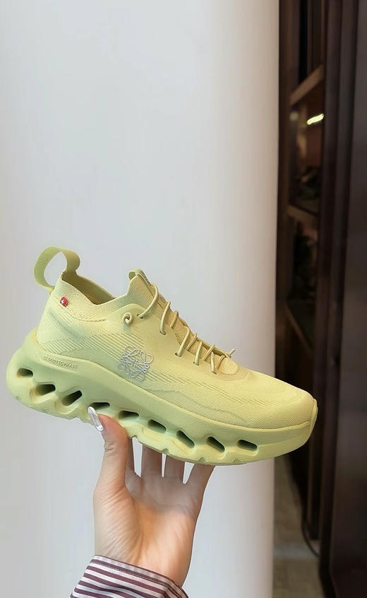 717-1 On联名 艺术潮流 轻量网布镂空厚底户外运动鞋 运动鞋准码 商品图9