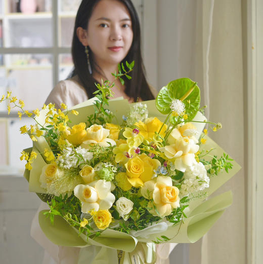 《柠檬薄荷》蝴蝶兰奶油杯绿掌清晰夏日花束 商品图2