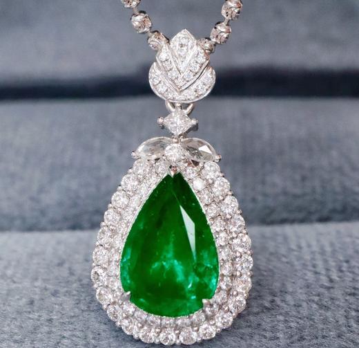 2.25ct 祖母绿吊坠 商品图0