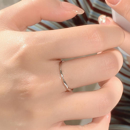 卡蒂罗/KADER 莫比乌斯系列 星河浮浪戒指 925银轻奢时尚海浪造型ins风开口可调节女戒素圈一只 简约时尚大气配饰 商品图1