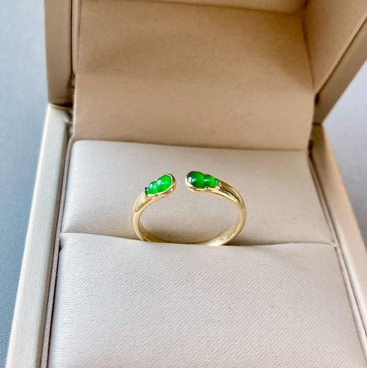 高冰种阳绿翡翠葫芦戒指18k黄金镶嵌 商品图5