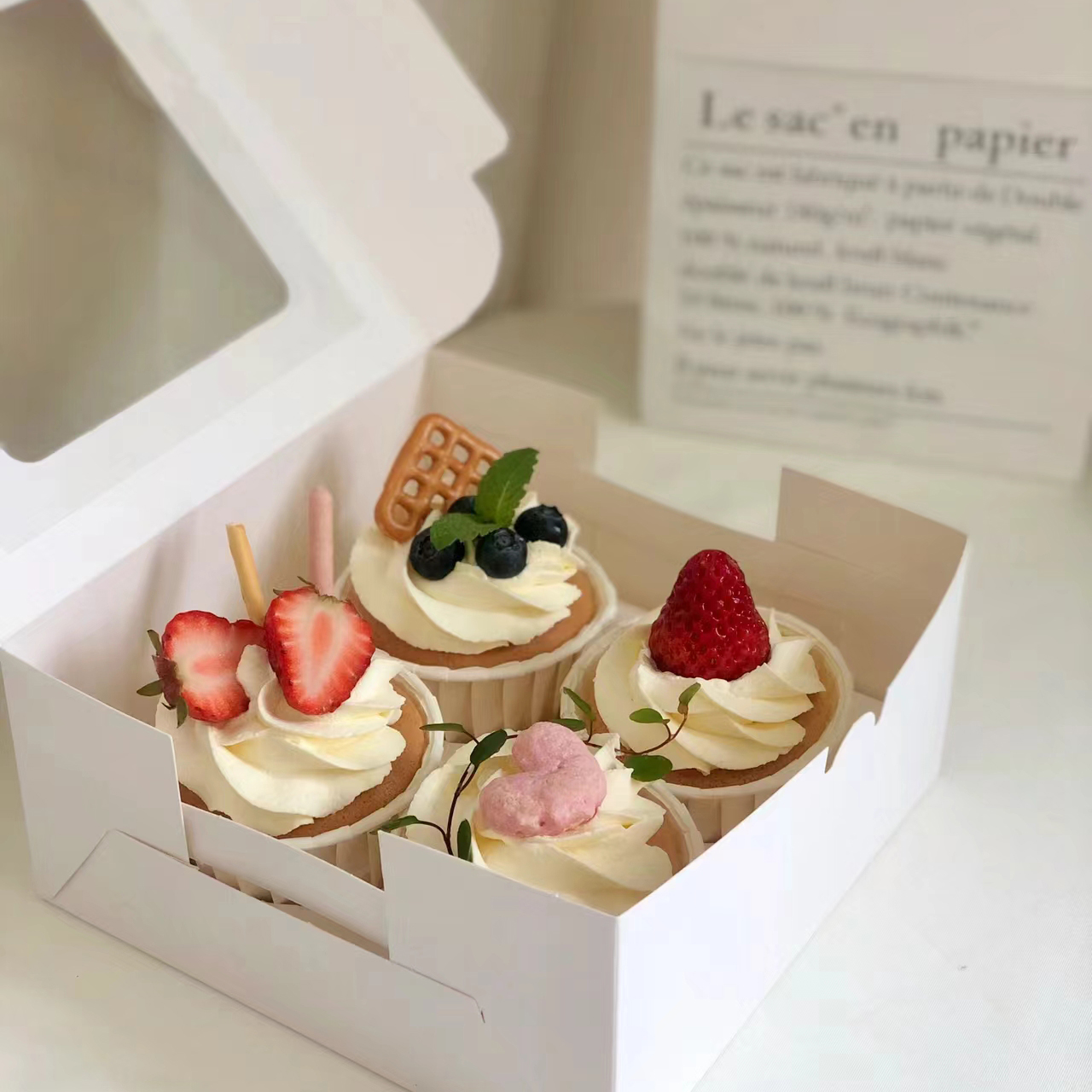 4枚装杯子蛋糕/法国铁塔动物奶油/低糖配方