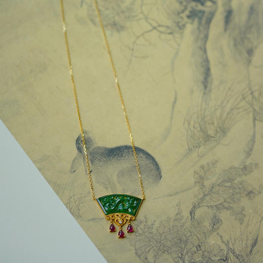 龢盒原创 18k金镶螭龙翡翠流苏锁骨链 项链 商品图1