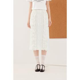 【严选】诗凡黎miu系纯白肌理感花边半身裙2024秋新款设计感时髦气质半裙7F7340071
