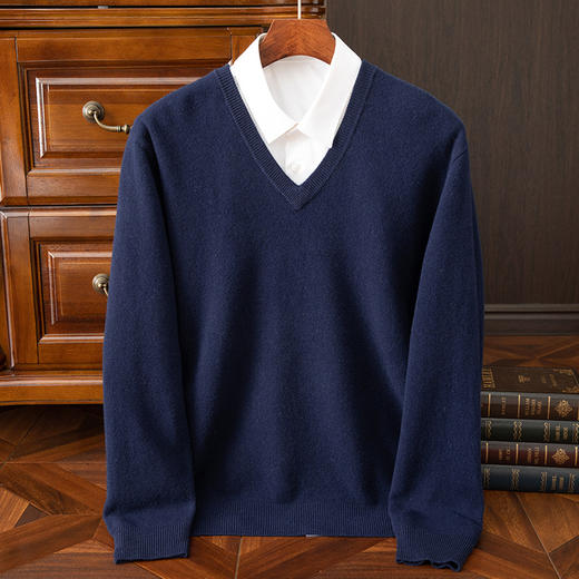 毛豆-xk8602男士气质V领羊毛衫 商品图1