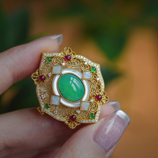 龢盒原创 阳绿翡翠蛋面香囊吊坠 商品图3