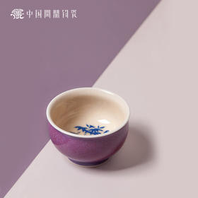 问鼎钧瓷鹅黄青花晖盈杯（凤栖繁锦）（缺货）