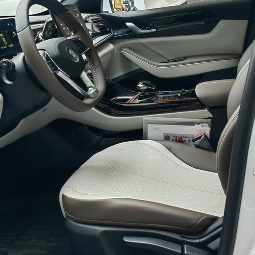 比亚迪 秦 PLUS 荣耀版 DM-i 55KM 领先型【长租-北京】 商品图3