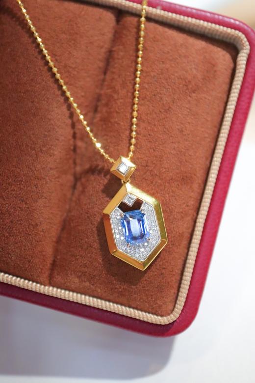 1.0ct 蓝宝石吊坠 商品图4