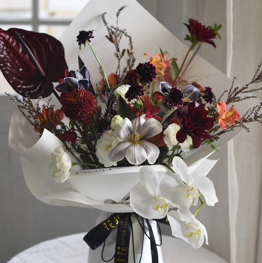 复古红高级感配色花束 商品图9