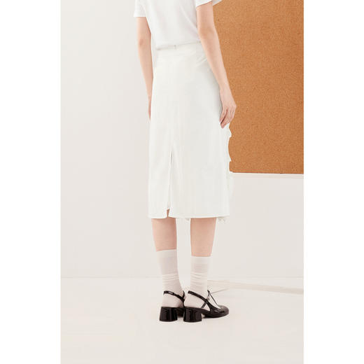 【严选】诗凡黎miu系纯白肌理感花边半身裙2024秋新款设计感时髦气质半裙7F7340071 商品图4