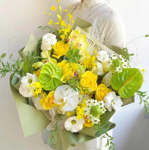 《柠檬薄荷🍋》中号蝴蝶兰奶油杯黄玫瑰绿掌混搭花束 商品图2
