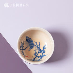 问鼎钧瓷鹅黄青花晖盈杯（芦苇鹭鸶）