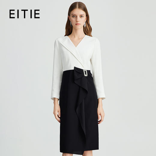 EITIE爱特爱不对称设计通勤撞色收腰包臀V领气质连衣裙秋新款C2407414 商品图0