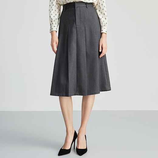 EITIE爱特爱气质通勤时尚百褶高腰显瘦深灰色半身裙秋季新款C2406404 商品图3