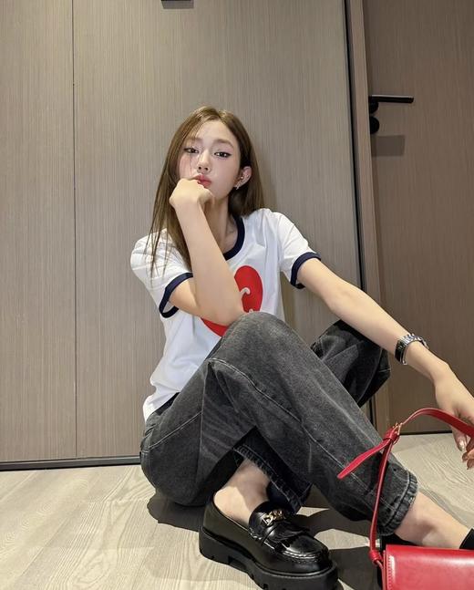 特价出！ce爱心印花短袖T恤 商品图0