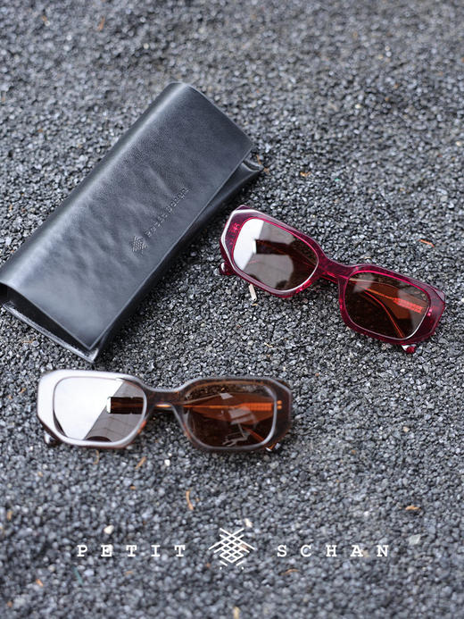 3000积分兑换  PETIT SCHAN小闪 jelly 果冻 复古小方框通透感色彩太阳墨镜 商品图1