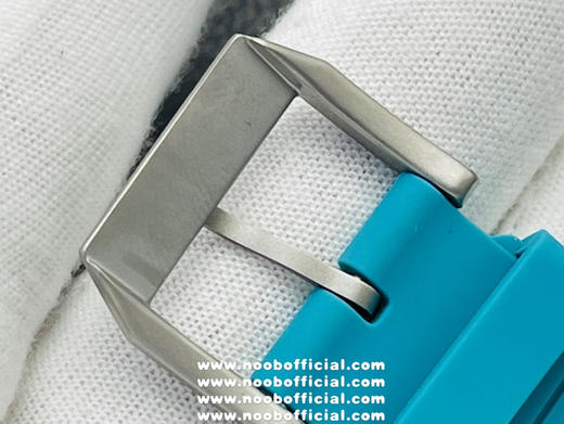 ZF新品『基于正品original原版开模的super copy版本』 IWC+AMG工程师强强联手➕匠心制作➕打磨精良
IWC万国飞行员新款IW388108 飞行员系列 匠心研发3年才🉐以问世❕❕ 商品图11