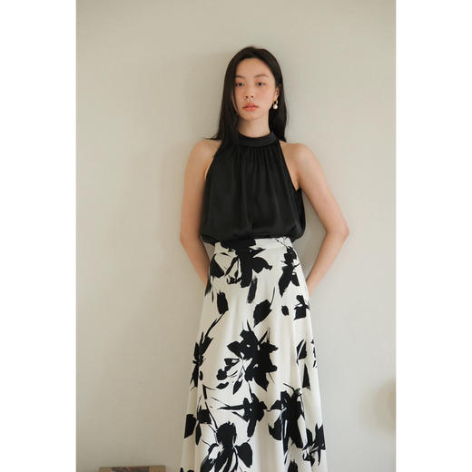 SUTUS《千金大小姐》丨设计感小众外穿挂脖背心 撩人单品 商品图5