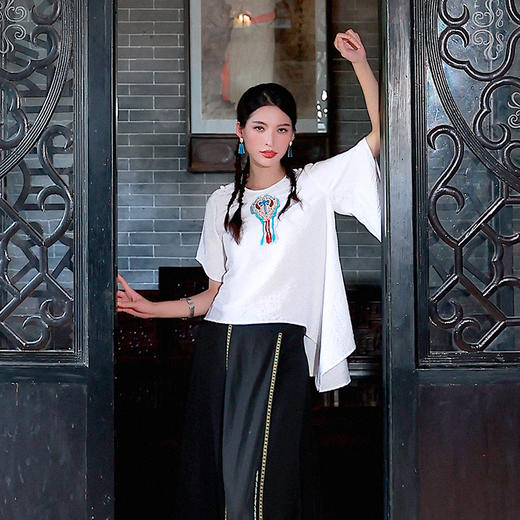 游园惊梦系列-如云不规则上衣 | 夏日清凉短袖 | 现货加急发 商品图4