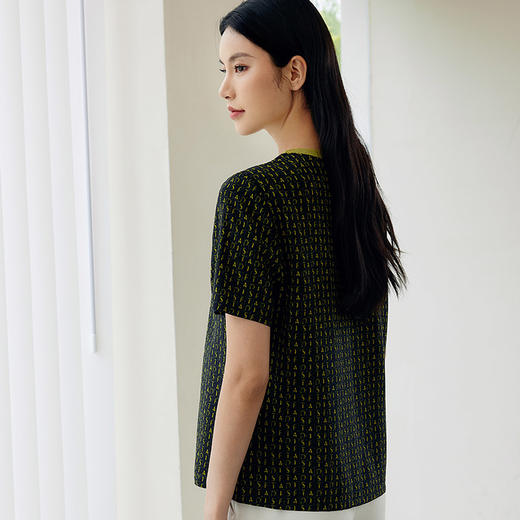 玳莎老花风圆领真丝T恤女2024年秋季新款时尚复古双绉短袖上衣  EC31101 商品图1